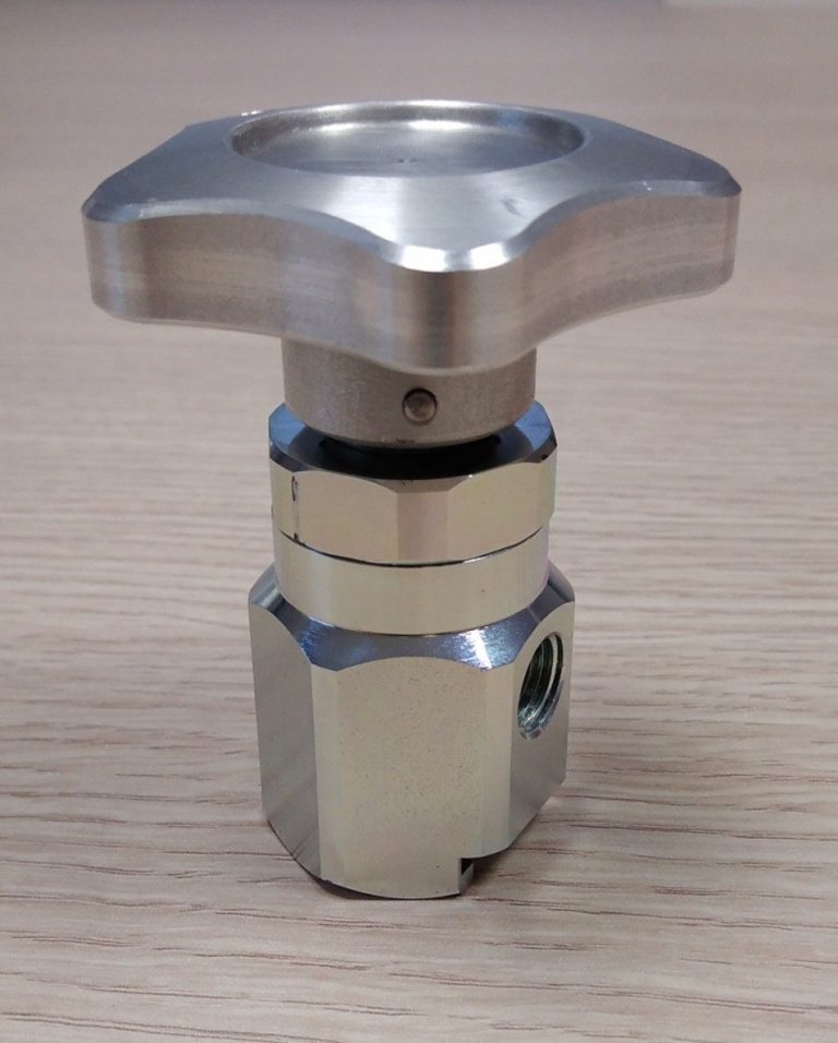 Prise Test pour purge robinet